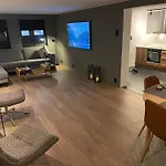 דירה Modern With Aurora & Midnight Sun Views, Close To Snow Dome, Slopes Store & Bus Stop, Free Parking
