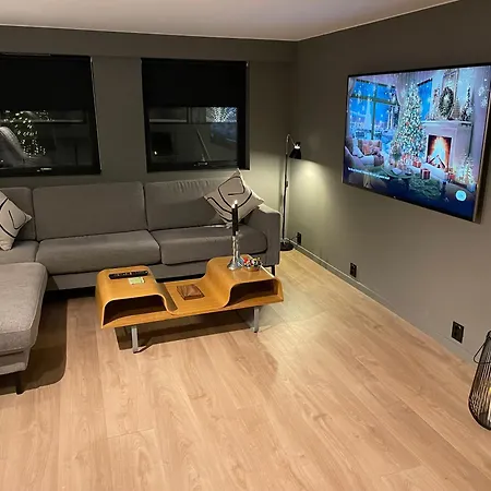 Apartment Close To And Northen Lights