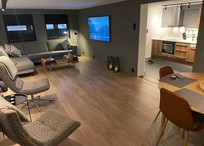 Apartament Modern With Aurora & Midnight Sun Views, Close To Snow Dome, Slopes Store & Bus Stop, Free Parking