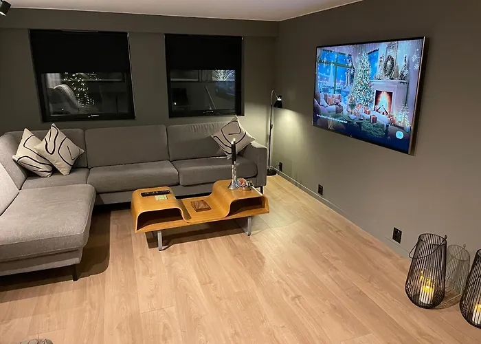 Apartament Modern With Aurora & Midnight Sun Views, Close To Snow Dome, Slopes Store & Bus Stop, Free Parking